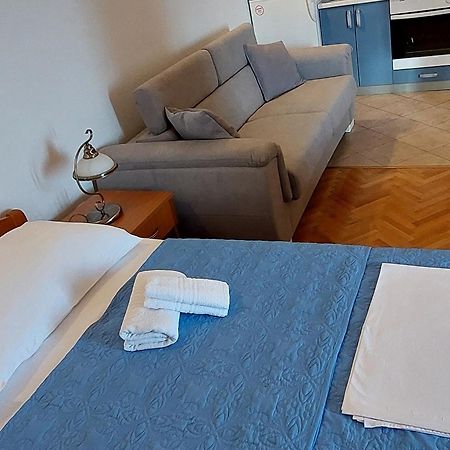 Apartmani Katarina Makarska Esterno foto