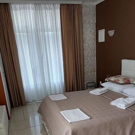Apartmani Katarina Makarska Esterno foto