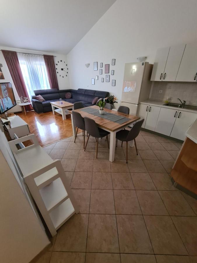 Apartmani Katarina Makarska Esterno foto