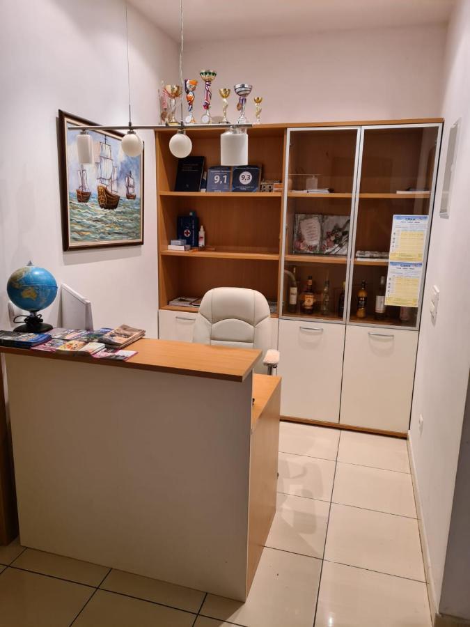 Apartmani Katarina Makarska Esterno foto