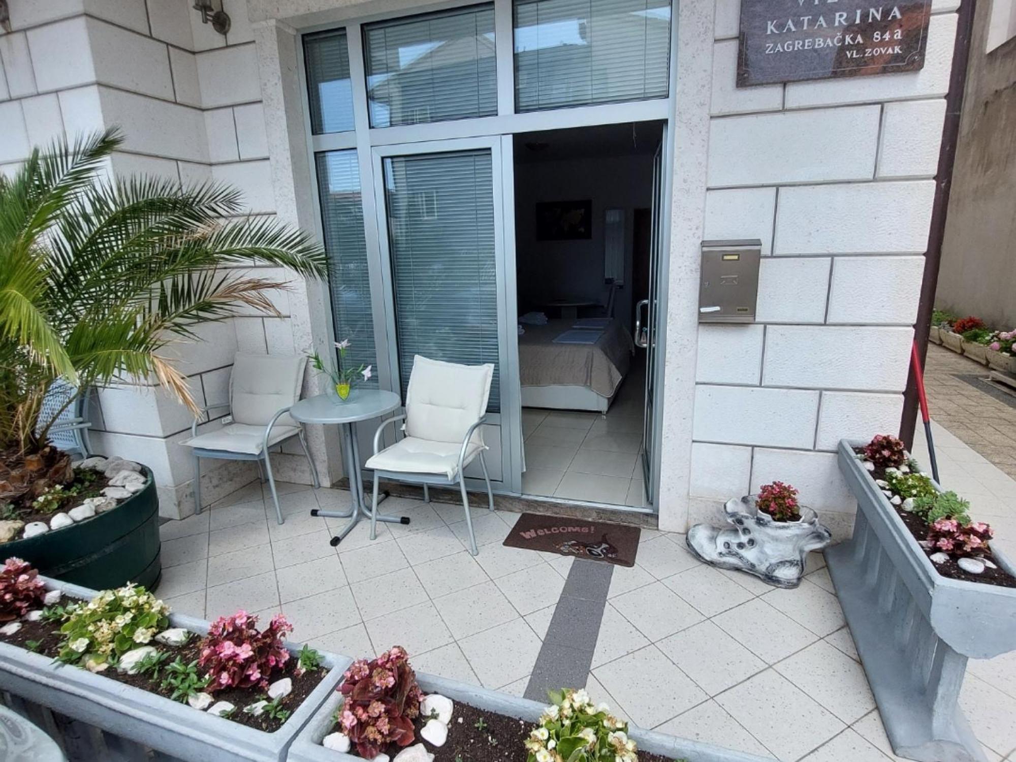 Apartmani Katarina Makarska Esterno foto